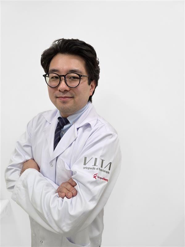 BRUNO KUBOTA (2) (1).jpg