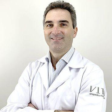Ortopedista-Breno-Schor.jpg