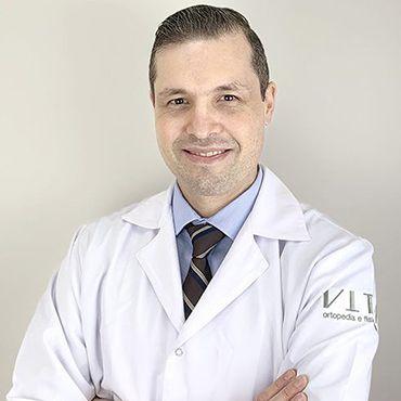 Ortopedista-Henrique-Gurgel.jpg